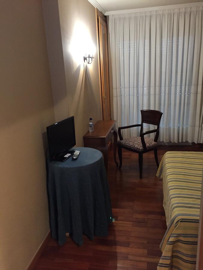 Hotel Los Angeles ลาบาเญซา ภายนอก รูปภาพ